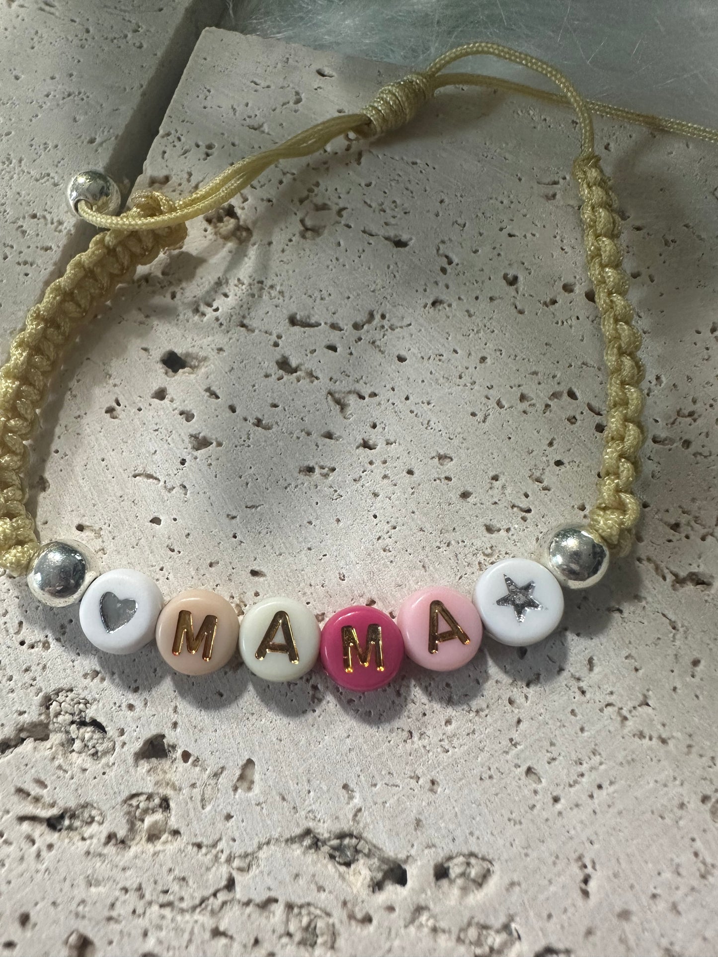 Pulseras de hilo madre