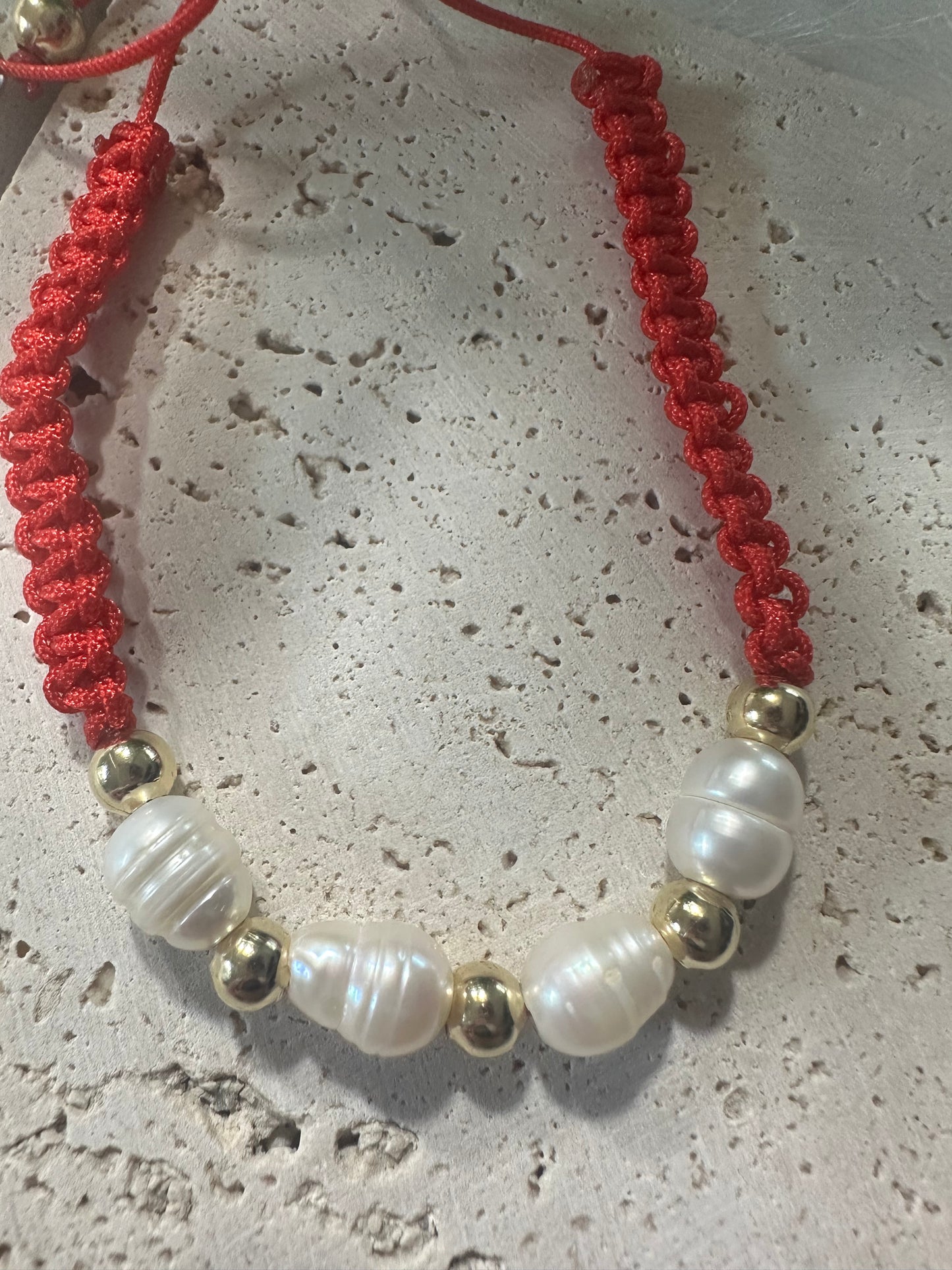 Pearl Thread Bracelet