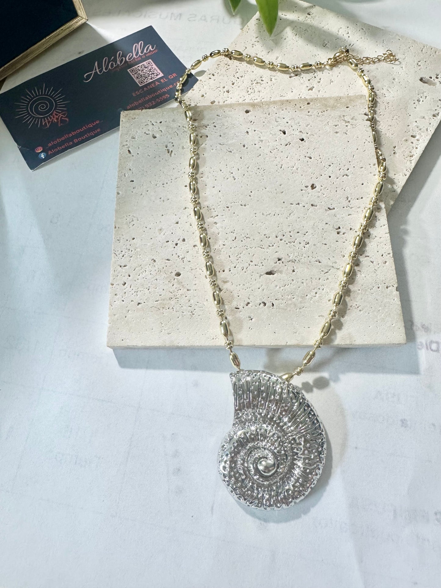 Caracol del Sol Necklace