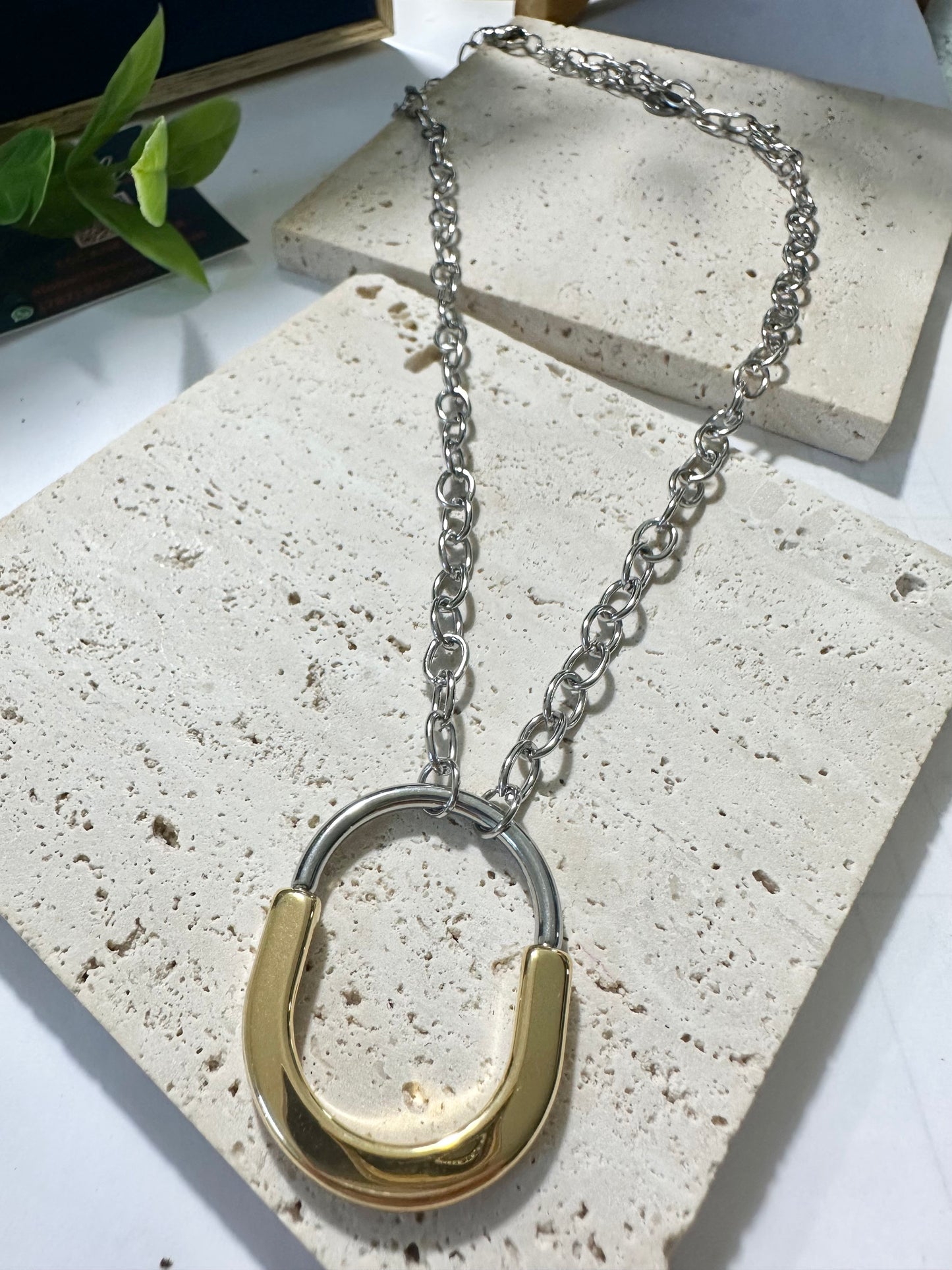 Oval Necklace