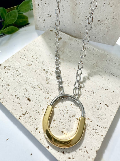 Oval Necklace