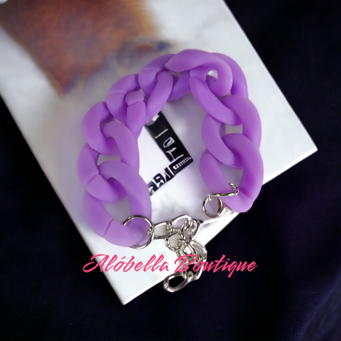 Lady Solid Color Acrylic Bracelet